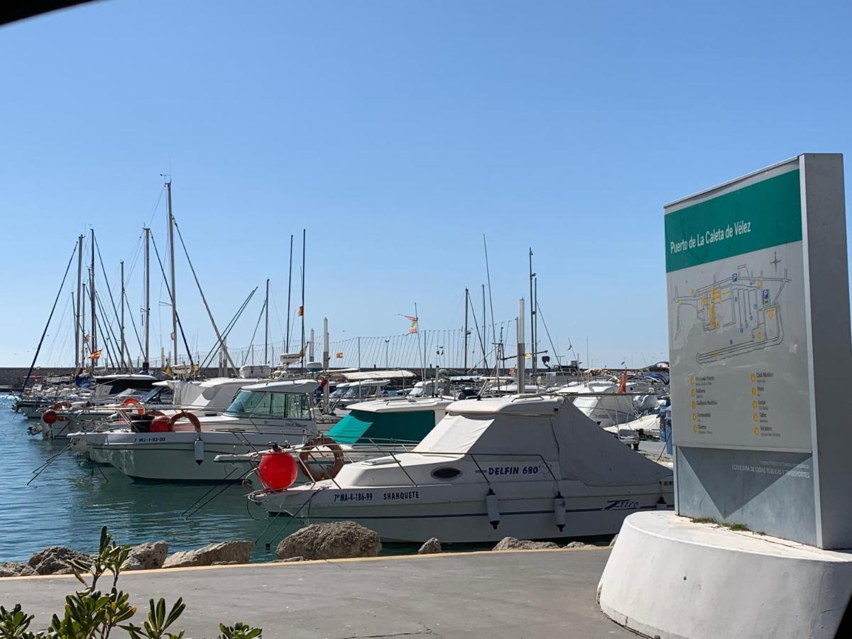 Paradise Beach Caleta De Velez Exterior foto